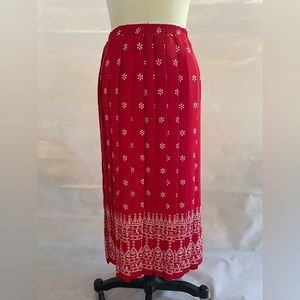 Leslie Fay Red Print Skirt